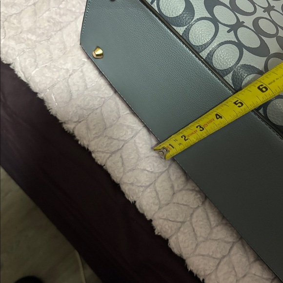 Stylish Gray Tote Bag and Wallet Set - Picture 11 of 13